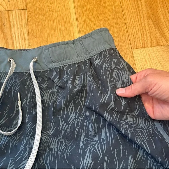 Vouri Men's Bank Shorts, Kashmir Flux Teal Gray Patterned Athletic Shorts, 7”, M - Picture 13 of 13